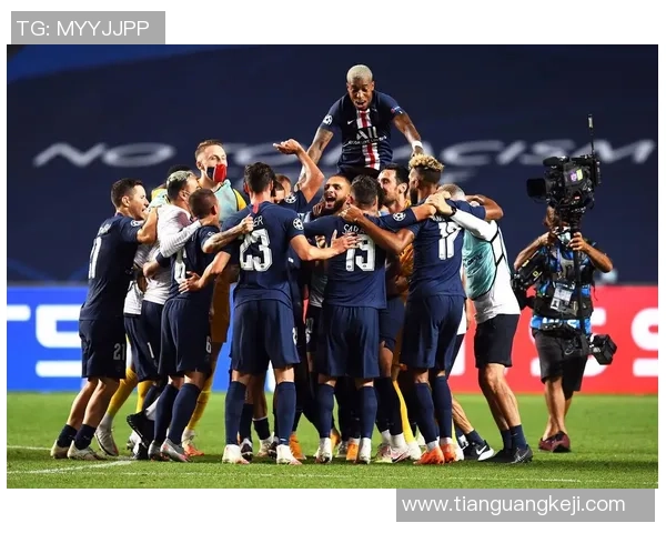 德甲精彩对决AC米兰完胜巴黎圣日耳曼点球大战点燃全场激情