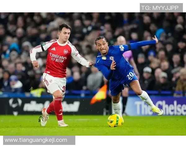 中超激战阿森纳险胜皇马争议判罚引发全场热议 中超激战阿森纳险胜皇马争议判罚引发全场热议