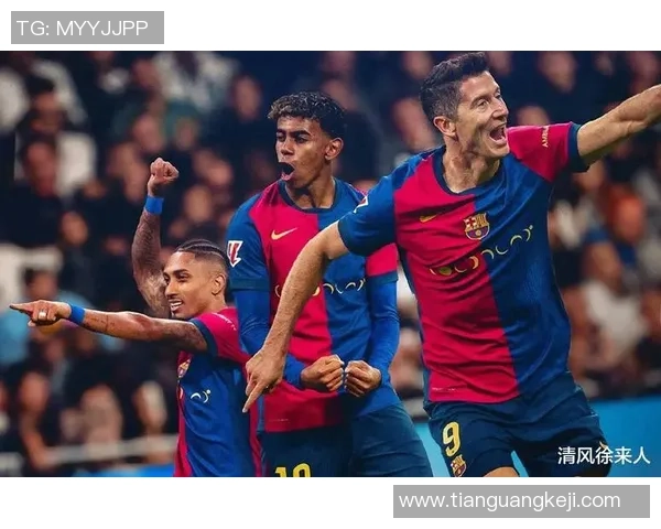 德甲激战巴萨与切尔西战成平局帽子戏法引爆全场精彩回顾