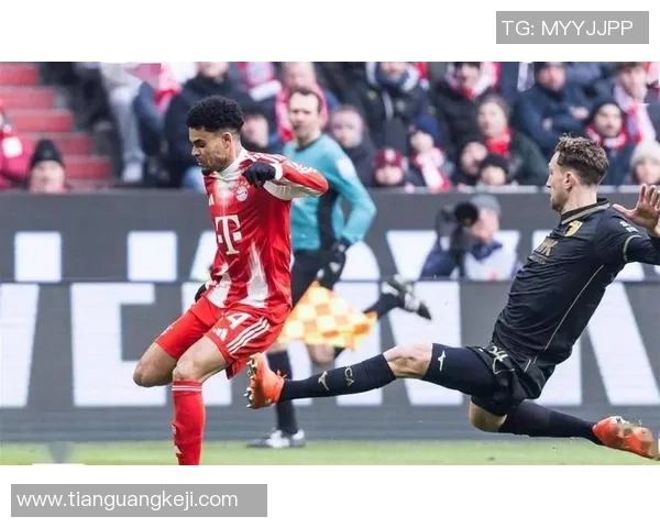 意甲惊天冷门那不勒斯大胜拜仁引发全场震撼解析 意甲惊天冷门那不勒斯大胜拜仁引发全场震撼解析