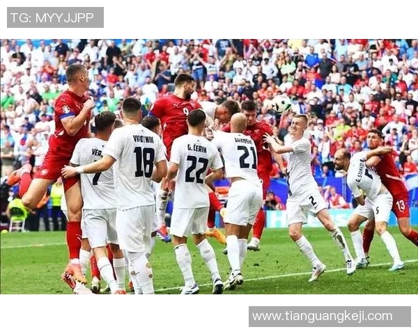 世界杯精彩对决尤文图斯与利物浦战成平局神奇扑救引发全场热潮