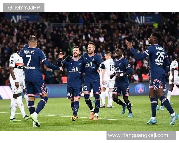 欧联杯曼城与巴黎圣日耳曼战平补时进球引发转会传闻热议