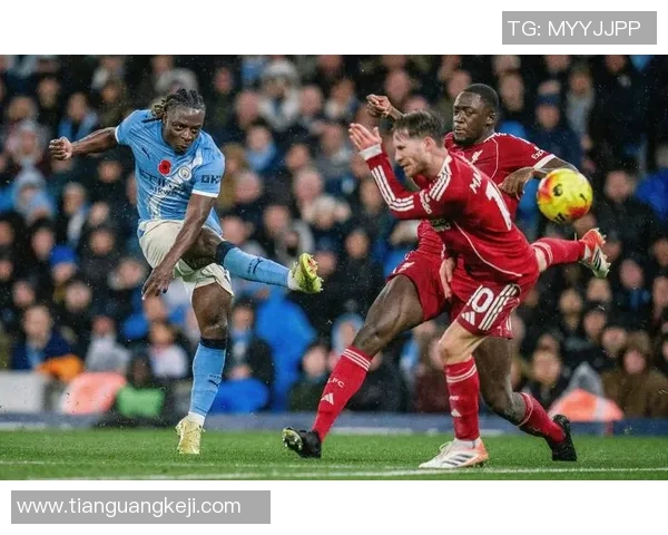 英超精彩对决利物浦与阿森纳战成平局绝杀瞬间引发全场狂欢