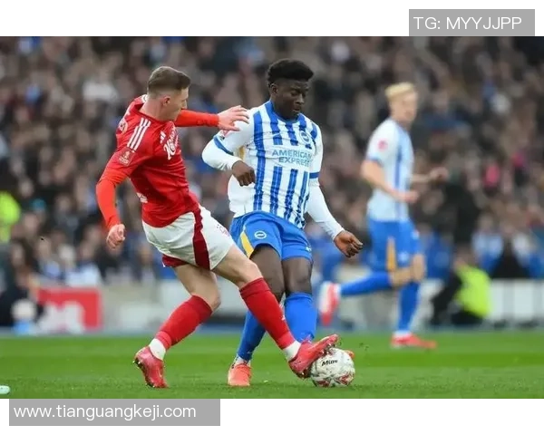 世界杯激战那不勒斯逆转曼联全场沸腾转会传闻再起