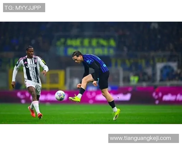 英超盛宴国米狂胜尤文图斯四球横扫全场引发热烈反响