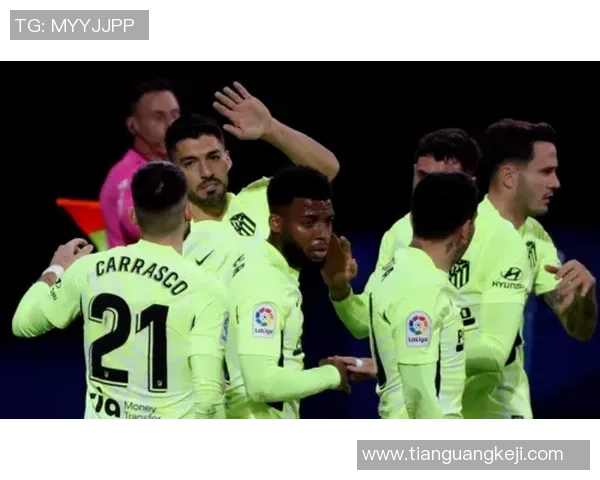 西甲经典对决巴萨与皇马战平点球大战引发全场狂欢与转会传闻 西甲经典对决巴萨与皇马战平点球大战引发全场狂欢与转会传闻